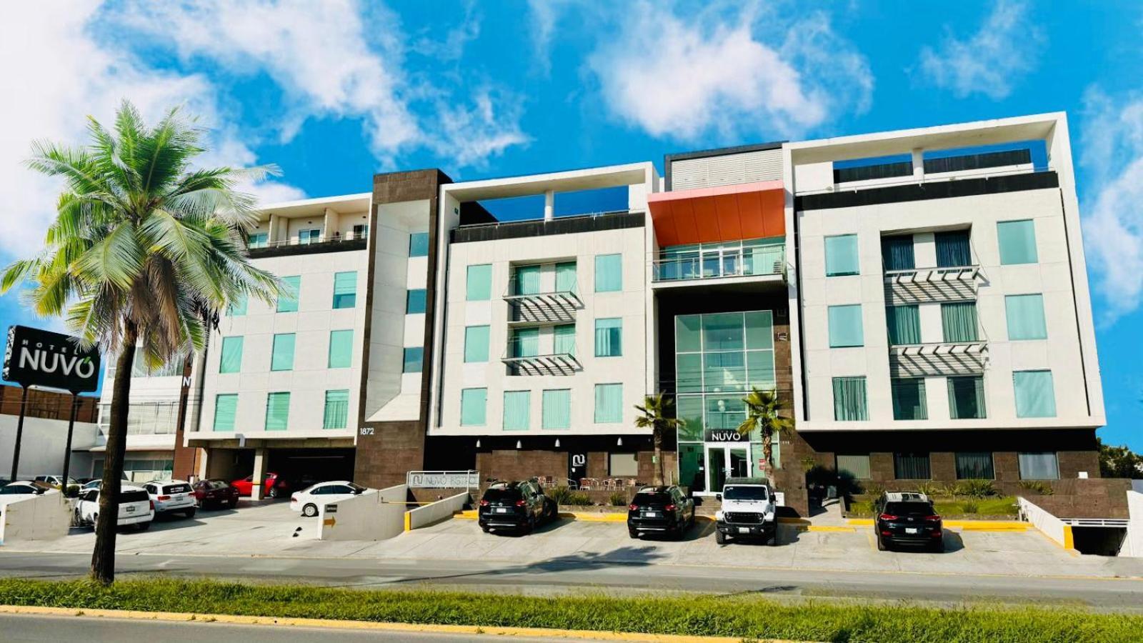 Hotel Nuvo Saltillo Buitenkant foto