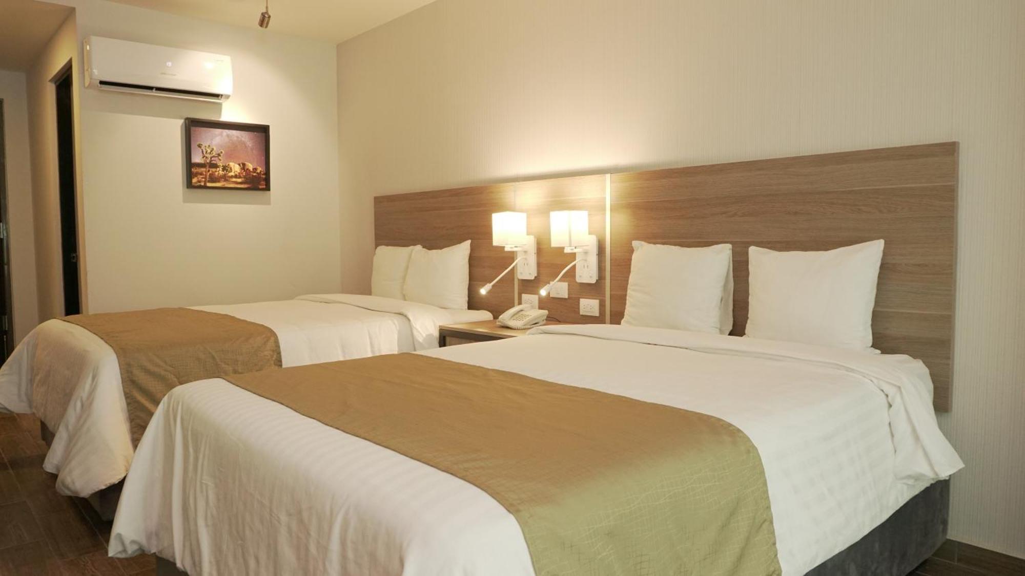 Hotel Nuvo Saltillo Buitenkant foto