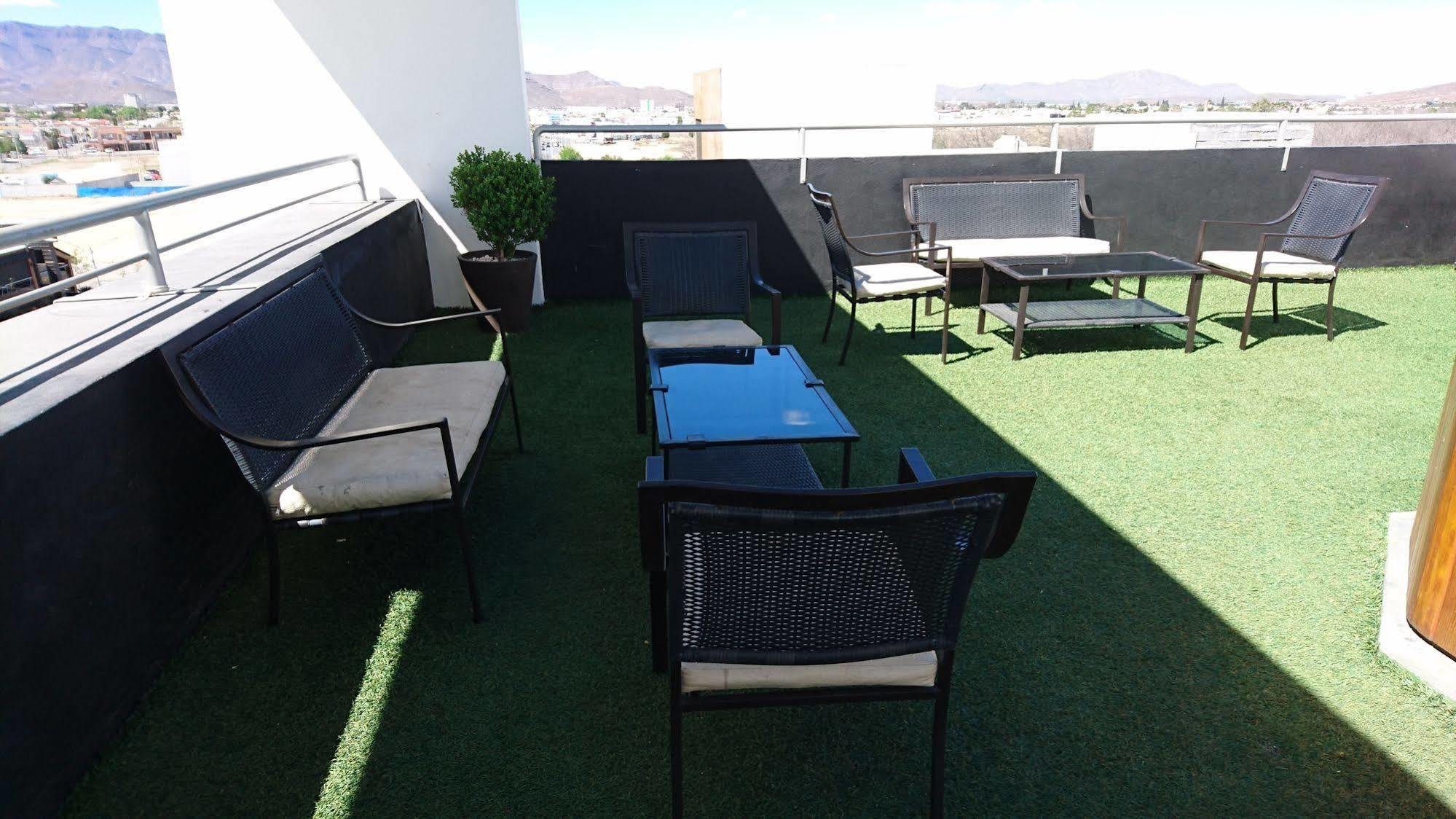 Hotel Nuvo Saltillo Buitenkant foto